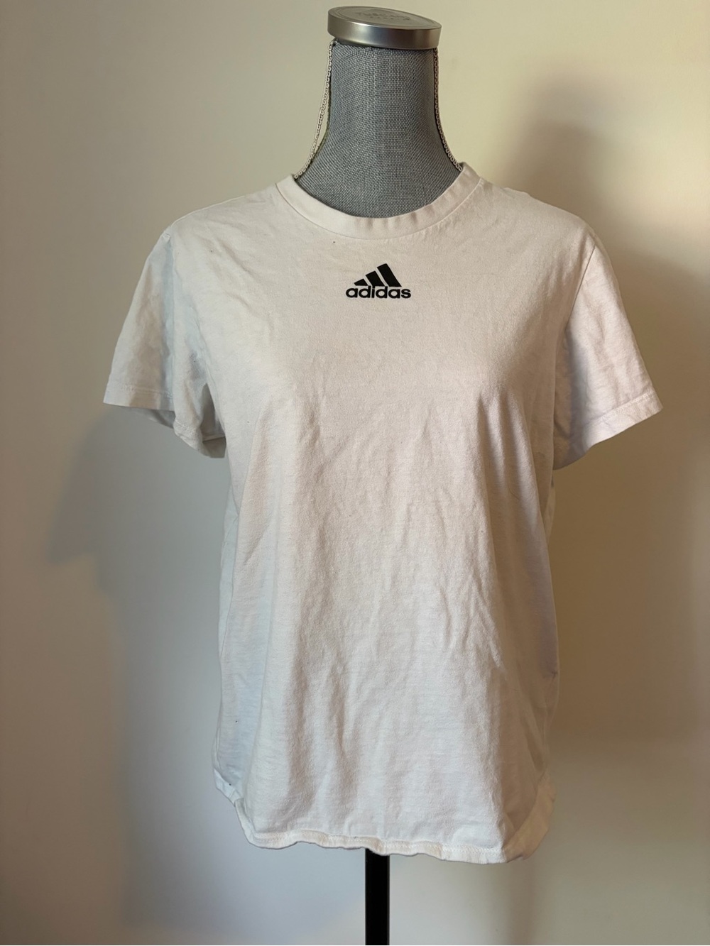 adidas White Minimalist Logo Crew Neck Athletic Casual T-Shirt